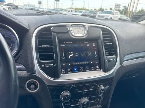 Used 2019 Chrysler 300 Touring w/ Sport Appearance Package AWD/4WD image 16