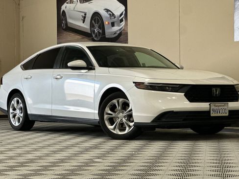 Used 2023 Honda Accord LX image 2