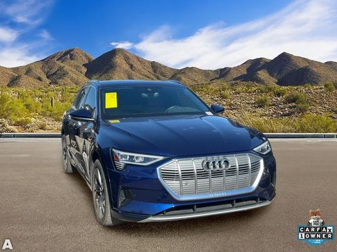 Used 2022 Audi e-tron Premium AWD/4WD image 5