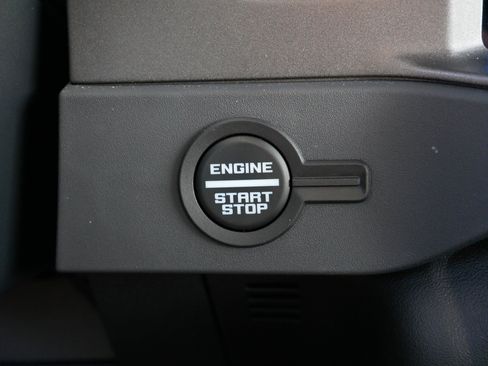 Used 2025 Ford Bronco 2-Door AWD/4WD image 32