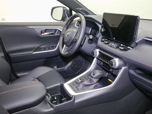 New 2025 Toyota RAV4 XSE image 15