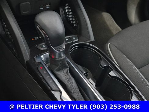 Used 2025 Chevrolet TrailBlazer LT w/ Convenience Package FWD image 21