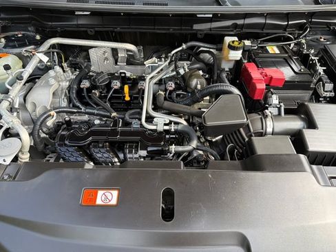 Used 2024 Mitsubishi Outlander SE AWD/4WD image 26