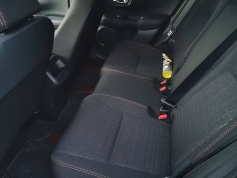 Used 2026 Honda HR-V Sport image 12