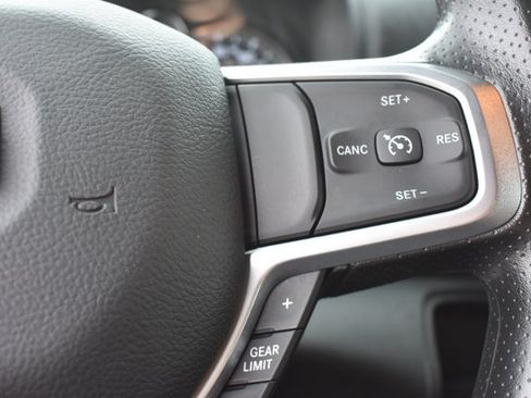 Used 2024 RAM 3500 SLT w/ Quick Order Package 2YG SLT AWD/4WD image 21