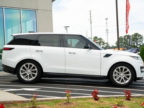 Used 2023 Land Rover Range Rover Sport SE AWD/4WD image 11