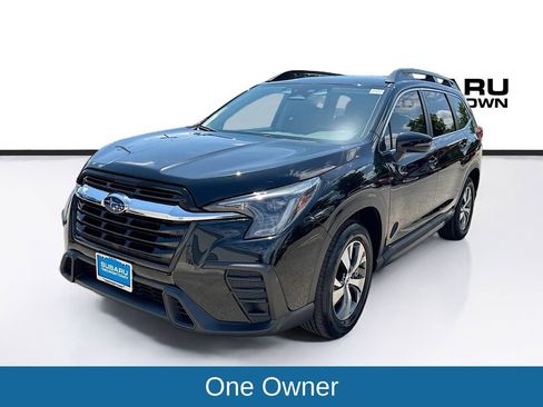 Used 2023 Subaru Ascent Premium w/ Convenience Package AWD/4WD image 3