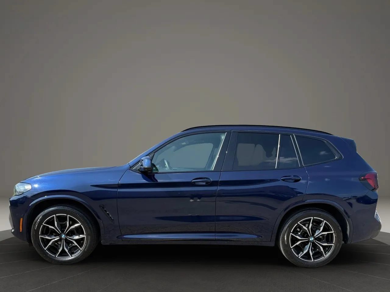 Used 2023 BMW X3 xDrive30i w/ M Sport Package AWD/4WD image 13