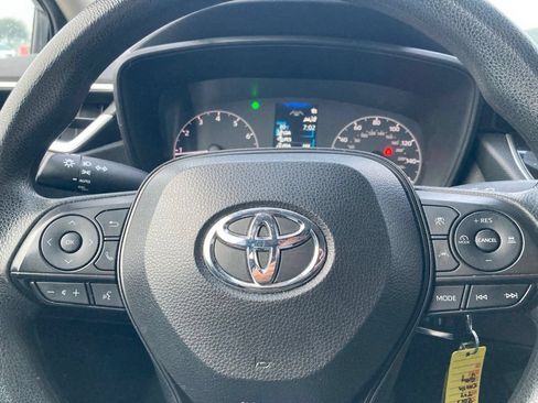 Used 2023 Toyota Corolla LE FWD image 16