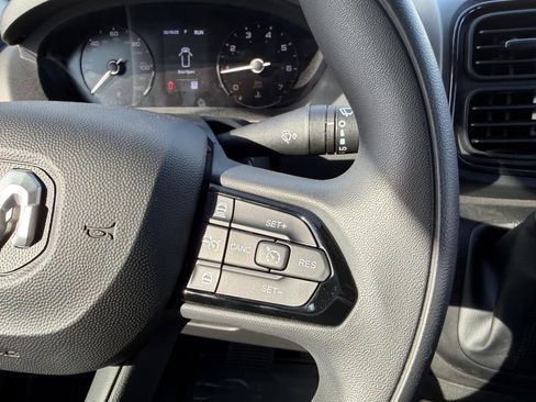 New 2026 RAM ProMaster 2500 w/ Convenience Group image 13