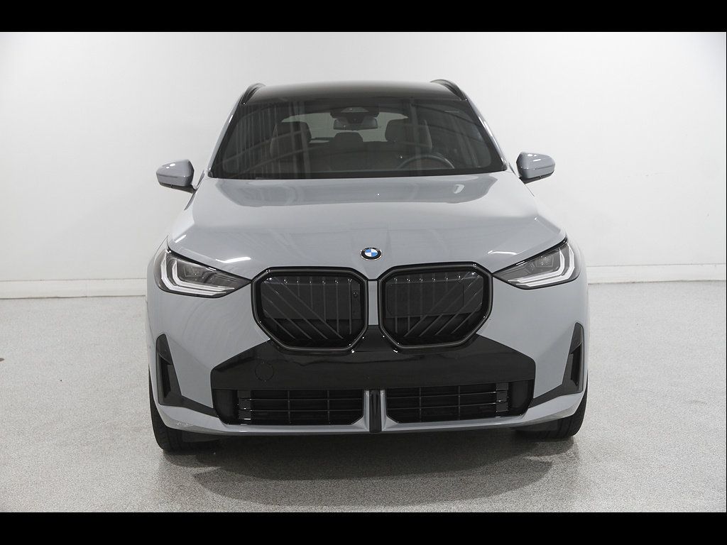 Used 2026 BMW X3 xDrive30i w/ Premium Package AWD/4WD image 2
