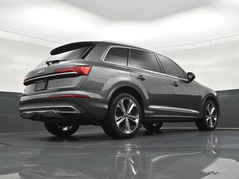 Used 2023 Audi Q7 3.0T Premium Plus w/ Premium Plus Package AWD/4WD image 28