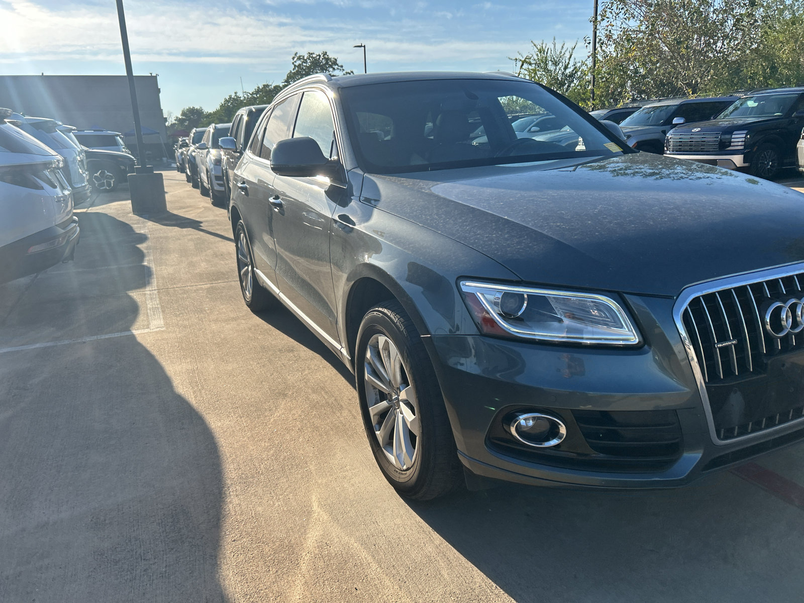 Used 2015 Audi Q5 2.0T Premium Plus w/ Technology Package AWD/4WD image 3