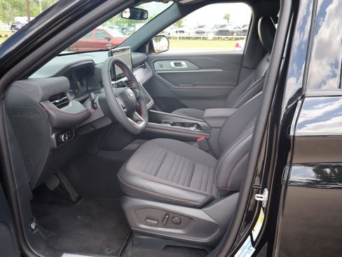Certified 2026 Ford Explorer ST-Line RWD image 24
