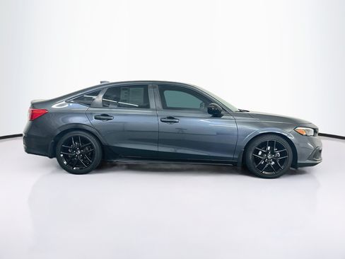 Used 2022 Honda Civic Sport image 10
