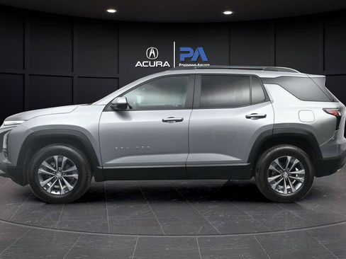 Used 2025 Chevrolet Equinox LT w/ Safety and Technology Package AWD/4WD image 23