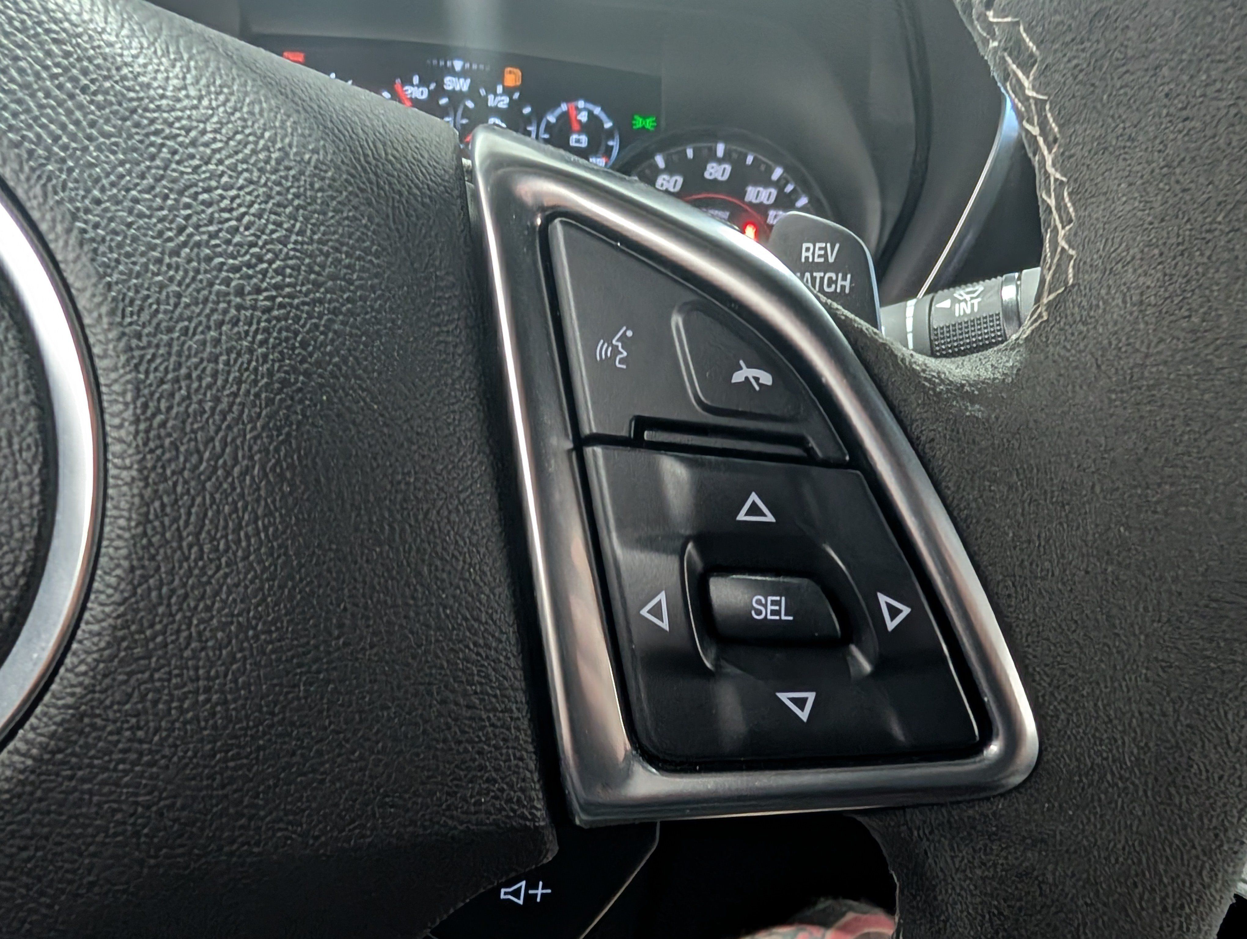 Used 2018 Chevrolet Camaro SS RWD image 20