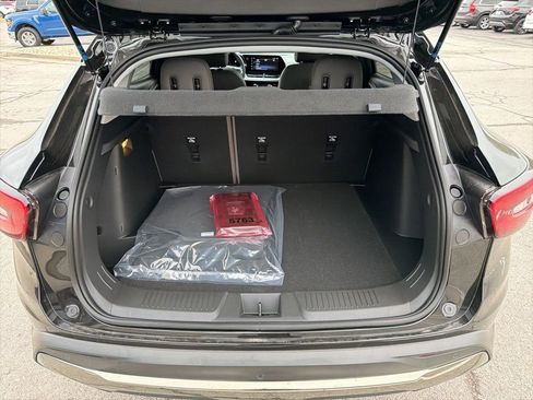 New 2026 Chevrolet Trax ACTIV FWD image 11