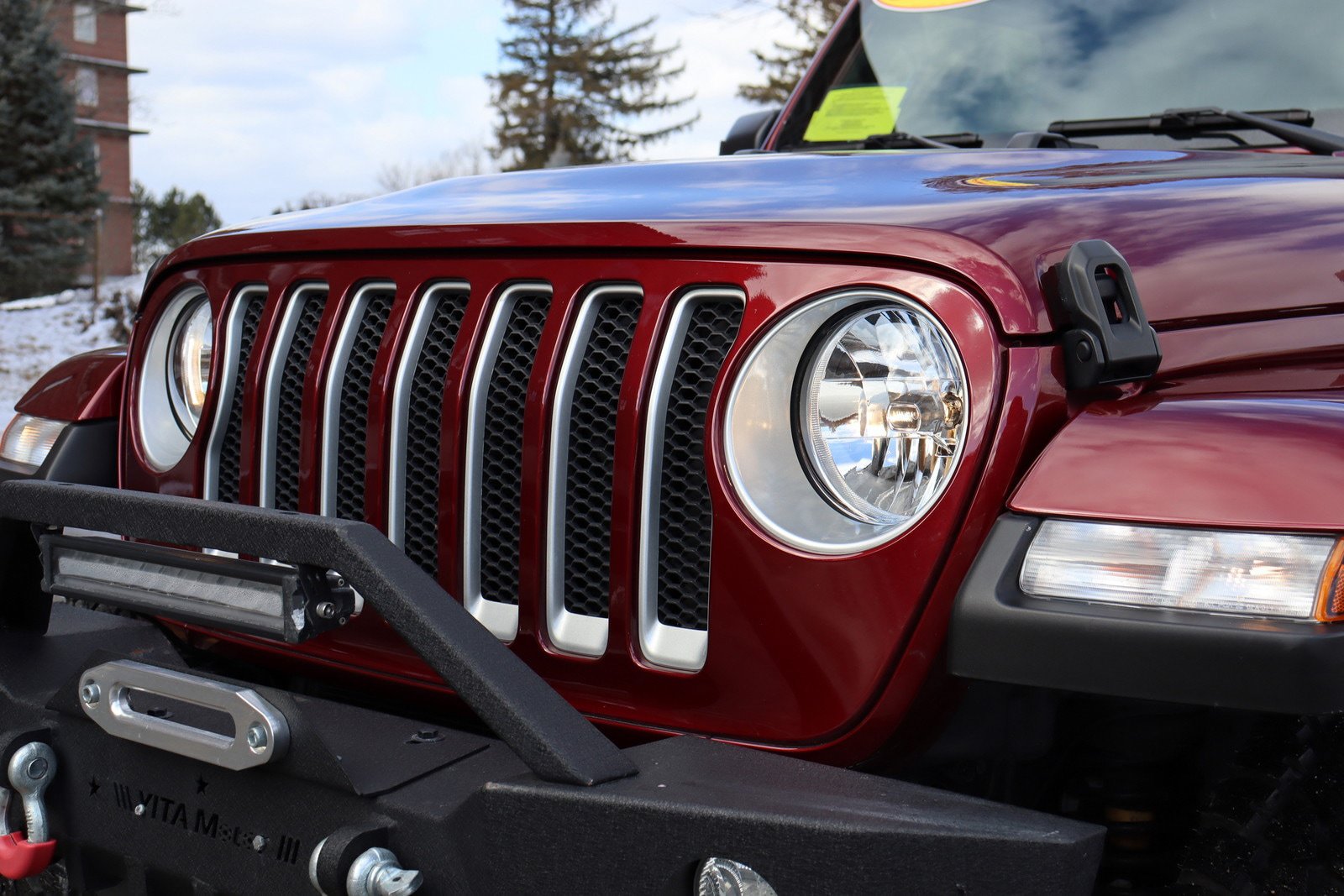 Used 2022 Jeep Wrangler Unlimited Sahara w/ Cold Weather Group AWD/4WD image 35
