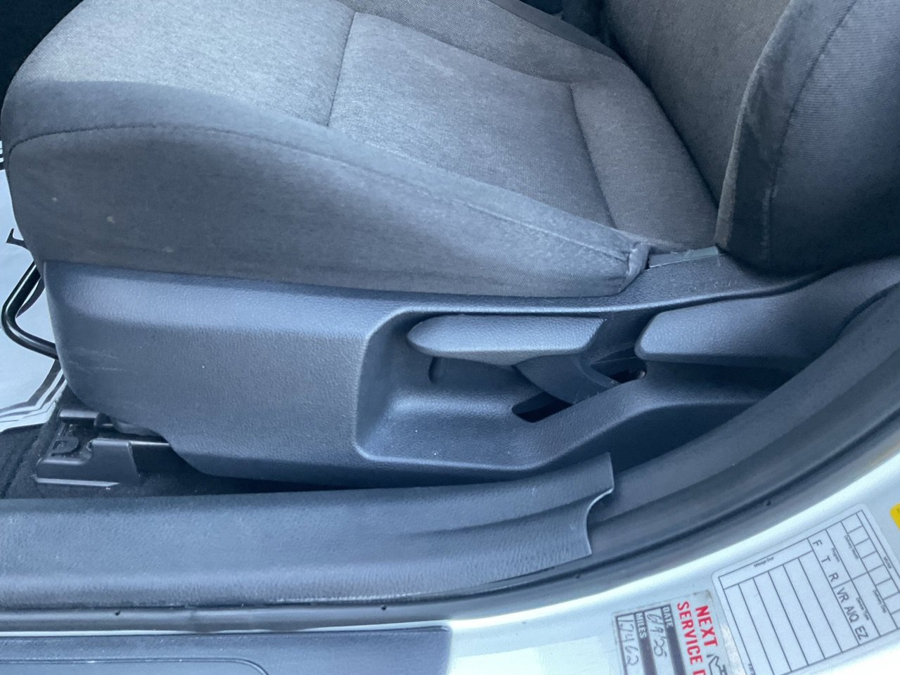 Used 2025 Toyota Camry LE FWD image 9
