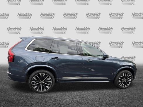 Certified 2025 Volvo XC90 B6 Plus AWD/4WD image 11