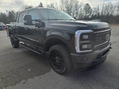 New 2026 Ford F350 Lariat w/ Black Appearance Package