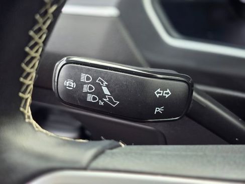 Used 2024 Volkswagen Tiguan Wolfsburg Edition image 42