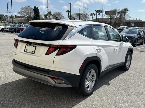 New 2026 Hyundai Tucson SE image 6