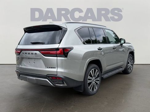 New 2026 Lexus LX 600 4WD w/ Luxury Package image 4
