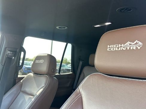 Used 2021 Chevrolet Tahoe High Country RWD image 15