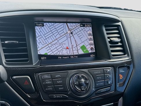 Used 2019 Nissan Pathfinder SL w/ Rock Creek Edition FWD image 12