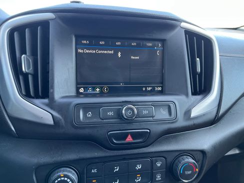Used 2018 GMC Terrain SLE AWD/4WD image 21