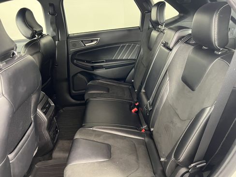 Used 2019 Ford Edge ST w/ Equipment Group 401A image 20