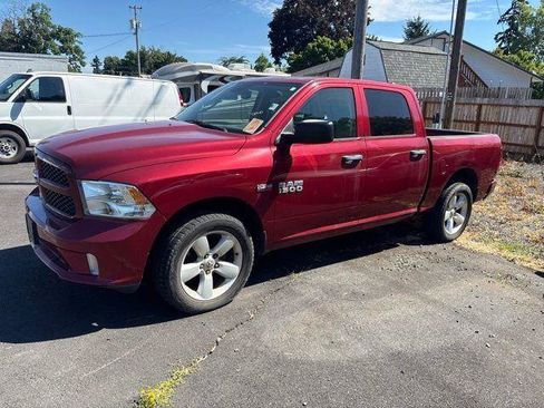 Used 2014 RAM 1500 Express AWD/4WD image 2