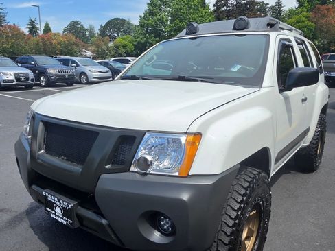 Used 2014 Nissan Xterra PRO-4X w/ Pro-4x Leather Package AWD/4WD image 5