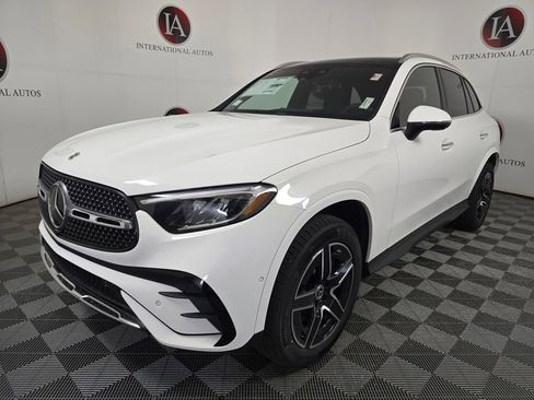 New 2026 Mercedes-Benz GLC 300 4MATIC image 5