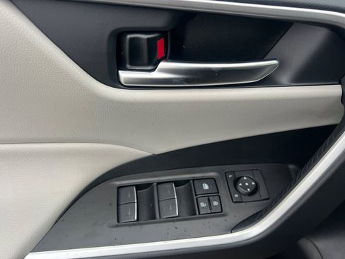 New 2025 Toyota RAV4 XLE w/ Convenience Package image 8