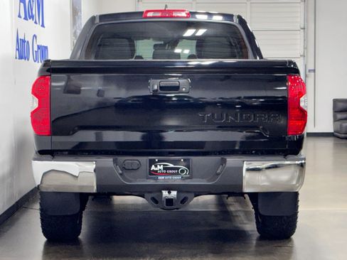 Used 2021 Toyota Tundra SR5 w/ SR5 Leather Package image 5