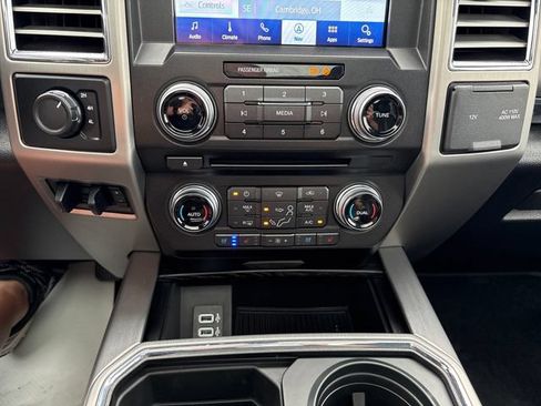Used 2018 Ford F250 Platinum AWD/4WD image 18