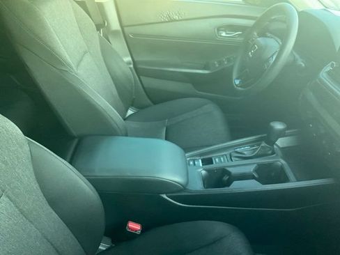 Used 2023 Honda Accord LX image 4
