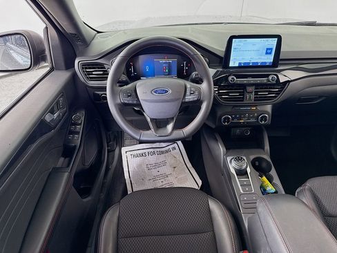 Certified 2025 Ford Escape ST-Line image 3