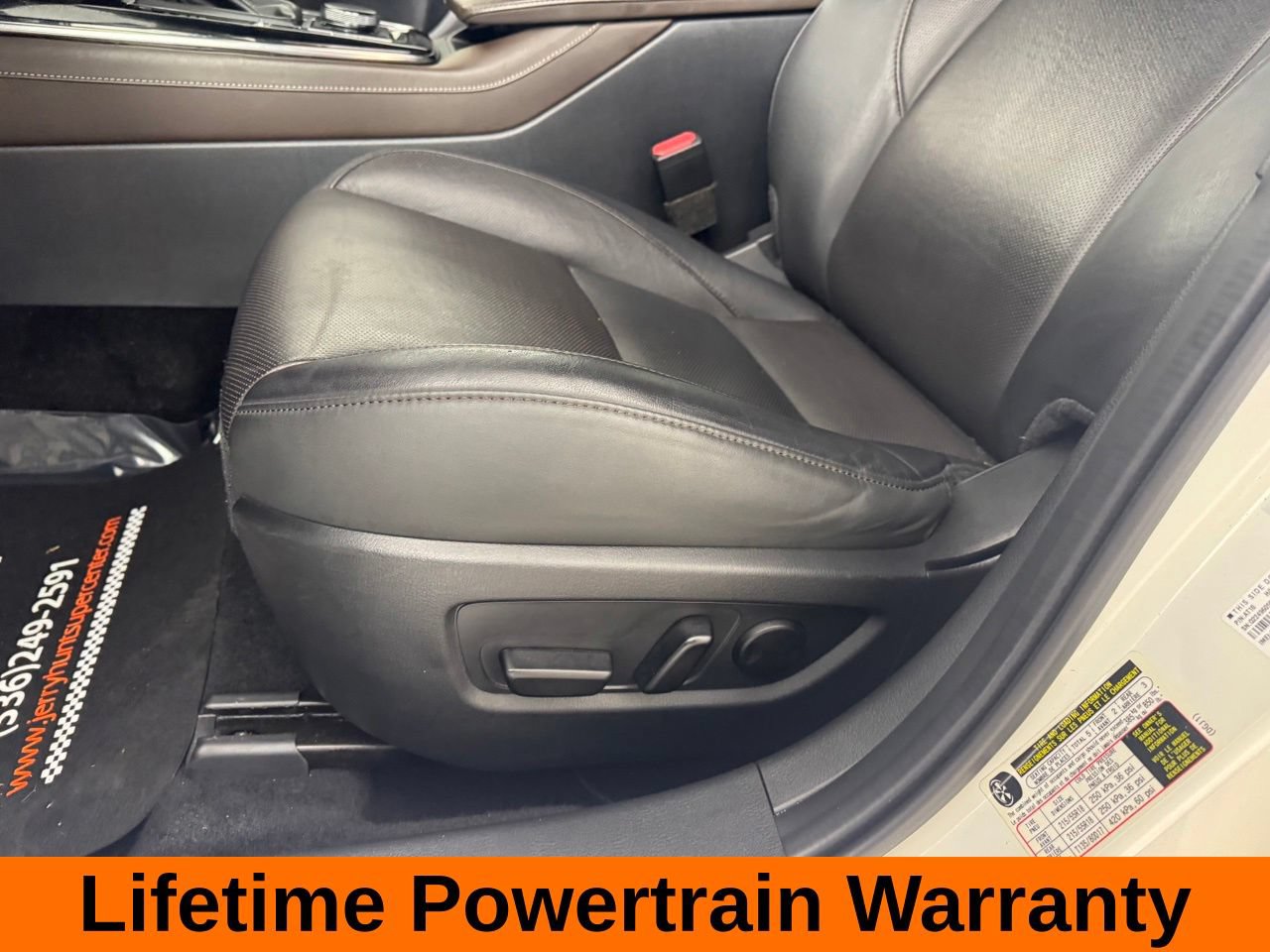 Used 2023 MAZDA CX-30 AWD 2.5 S w/ Premium Package image 12