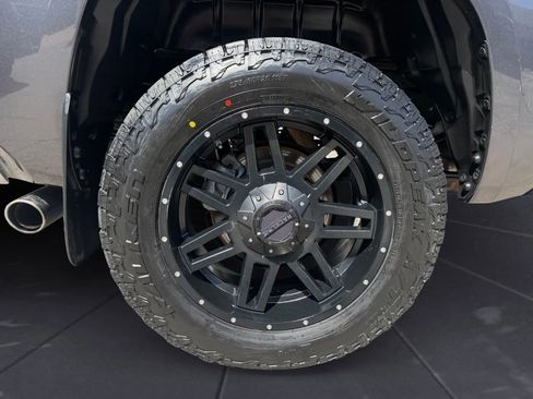 Used 2020 Toyota Tundra SR5 image 32