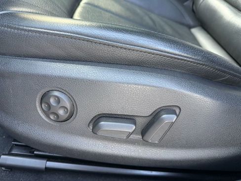 Used 2018 Audi A3 2.0T Premium Plus w/ Premium Plus Package image 9