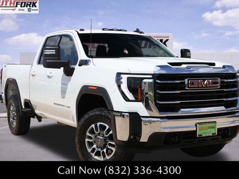 Used 2024 GMC Sierra 2500 SLE w/ SLE Value Package; AWD/4WD image 1