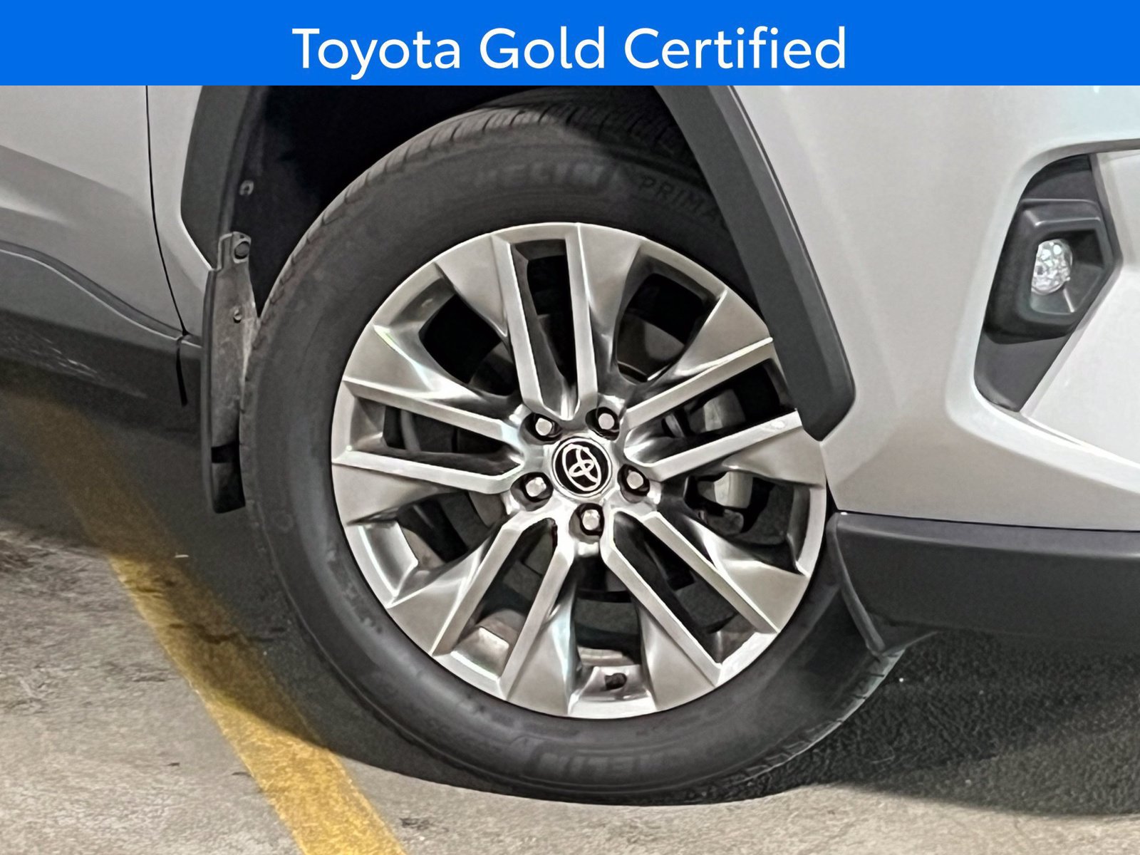 Used 2025 Toyota RAV4 XLE Premium w/ Weather Package AWD/4WD image 2