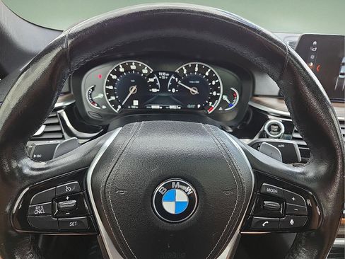 Used 2018 BMW 530i xDrive w/ Premium Package AWD/4WD image 24