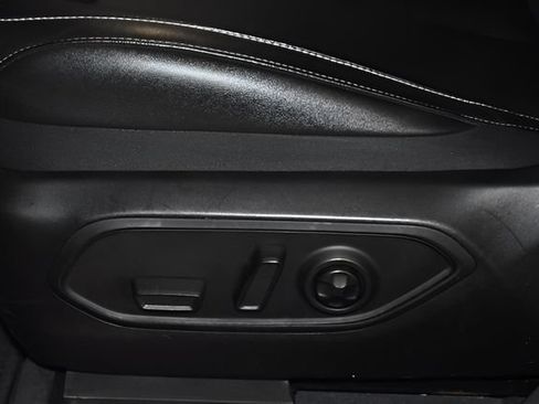 Used 2023 Jeep Grand Cherokee Limited AWD/4WD image 37