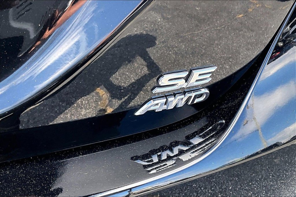 Used 2023 Toyota Camry SE w/ Convenience Package AWD/4WD image 24