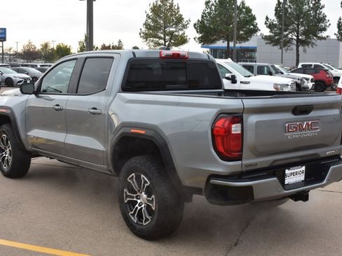 Used 2025 GMC Canyon AT4 image 8